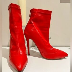 PrettyLittleThings red stiletto boots US9 UK7